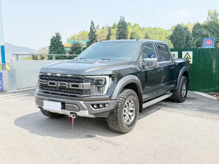 Ford F-150 Raptor 2023