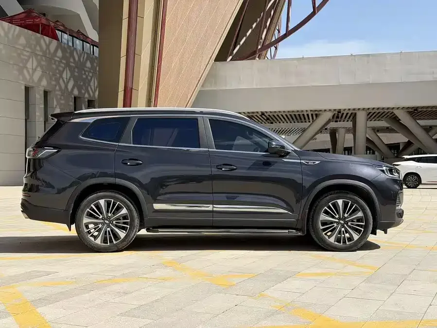 Chery Tiggo 8 PLUS Tiggo 8 PLUS 2022 Kunpeng Edition 390TGDI DCT Luxury Edition 2022 — миниатюра 2