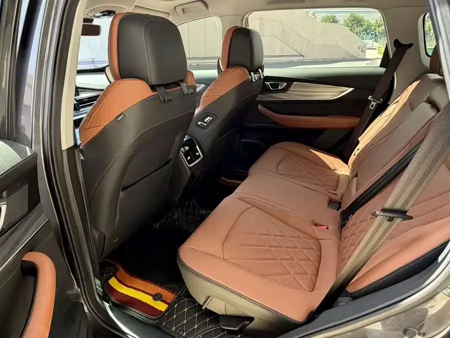 Chery Tiggo 8 PLUS Tiggo 8 PLUS 2022 Kunpeng Edition 390TGDI DCT Luxury Edition 2022 — миниатюра 4