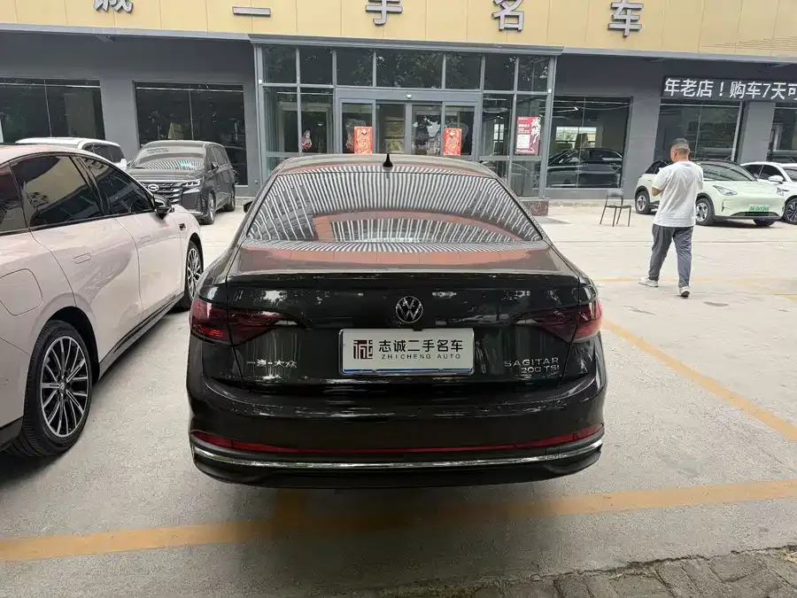 Volkswagen Sagitar 2024 Sagitar 200TSI DSG Flying Edition 2024 — миниатюра 4