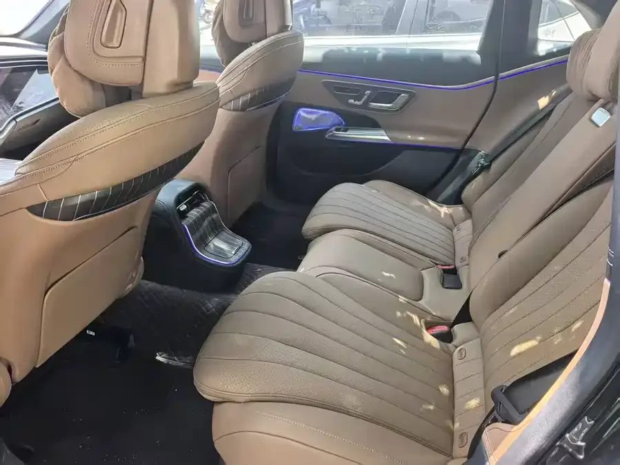 Mercedes-Benz E-Class Mercedes-Benz E-Class 2024 E 300 L Luxury Edition 2024 — миниатюра 4
