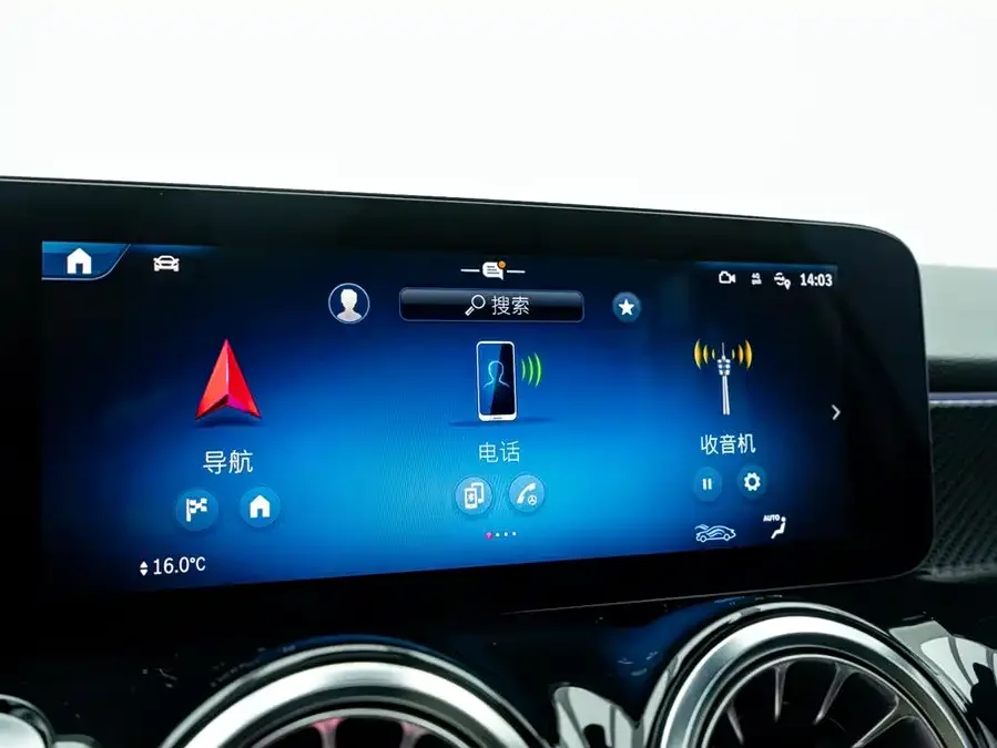 Mercedes-Benz GLB AMG Mercedes-Benz GLB AMG 2024 AMG GLB 35 4MATIC 2025 — миниатюра 3