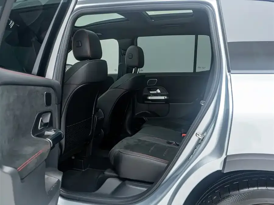 Mercedes-Benz GLB AMG Mercedes-Benz GLB AMG 2024 AMG GLB 35 4MATIC 2025 — миниатюра 5