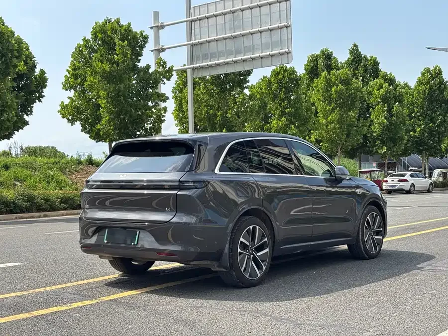 Li Xiang L6 Ideal L6 2025 Max Smart Renewal Edition 2025 — миниатюра 3