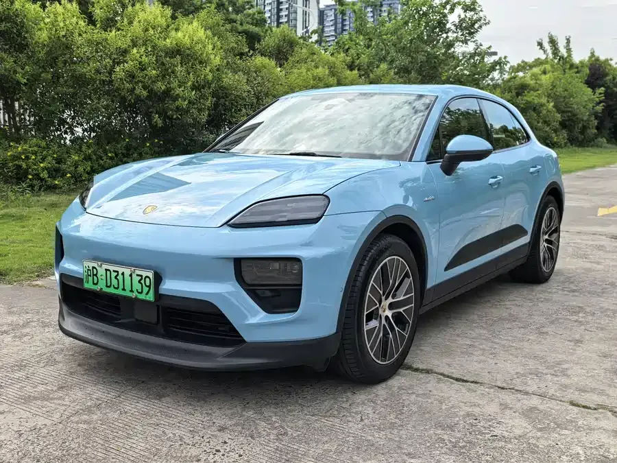 Porsche Macan New Energy 2025