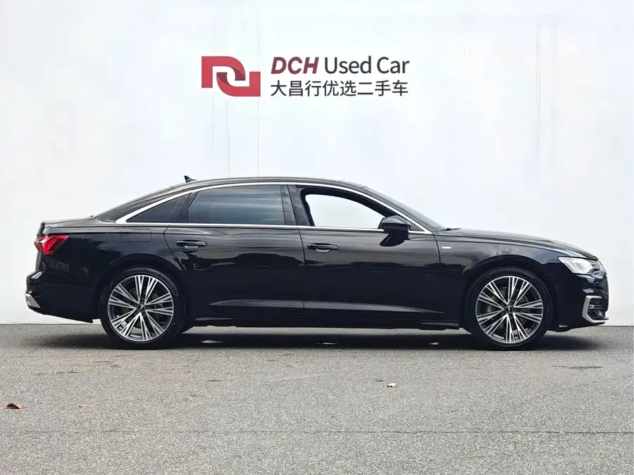Audi A6L 2024 45 TFSI quattro premium dynamic model 2024 — миниатюра 2