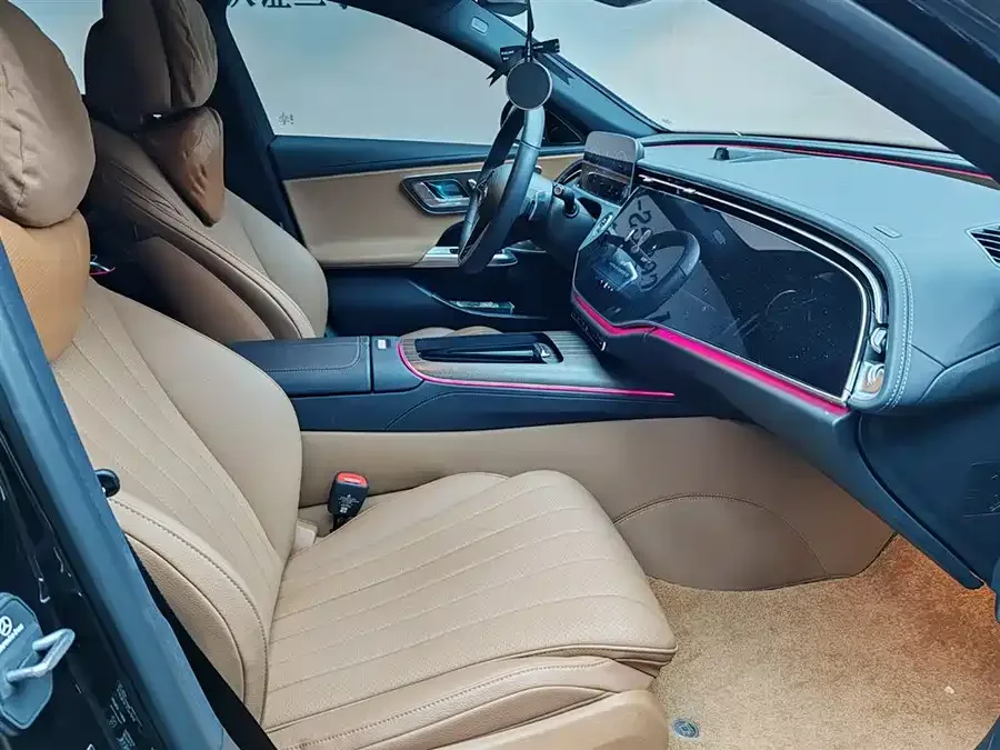 Mercedes-Benz E-Class Mercedes-Benz E-Class 2025 E 300 L Luxury Edition 2025 — миниатюра 3