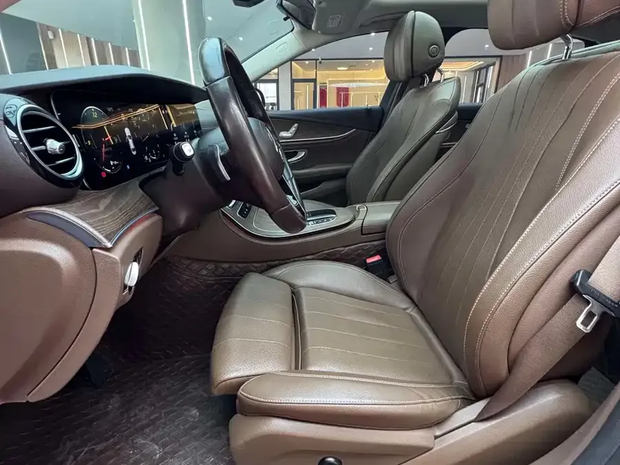 Mercedes-Benz E-Class Mercedes-Benz E-Class 2022 E 260 L 2022 — миниатюра 4