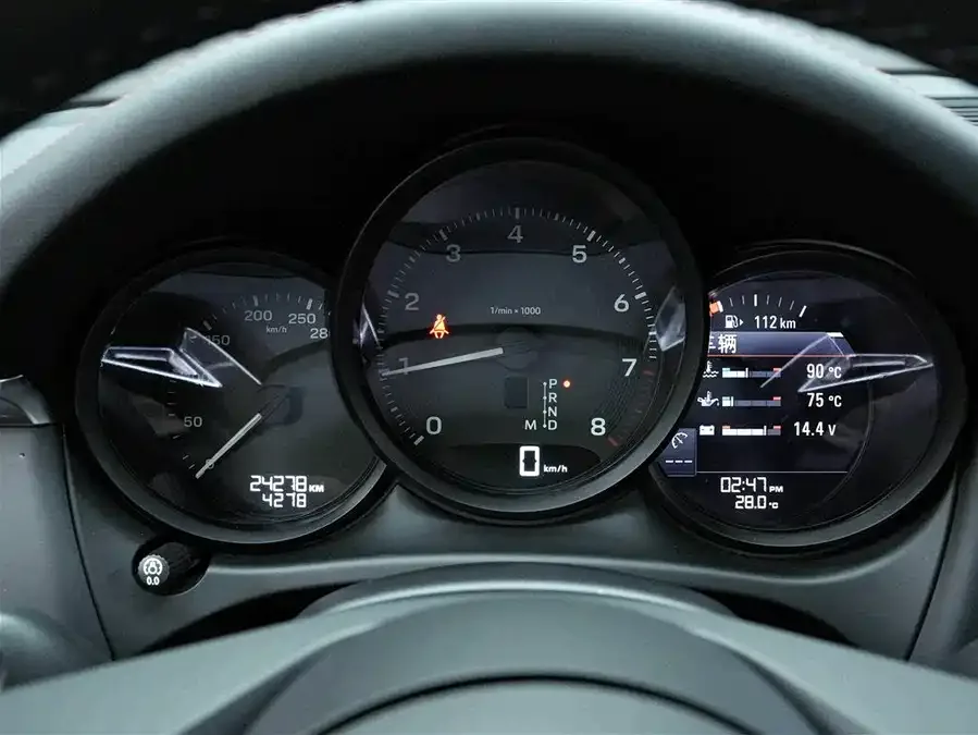 Porsche Macan Macan 2024 Macan 2.0T 2024 — миниатюра 3