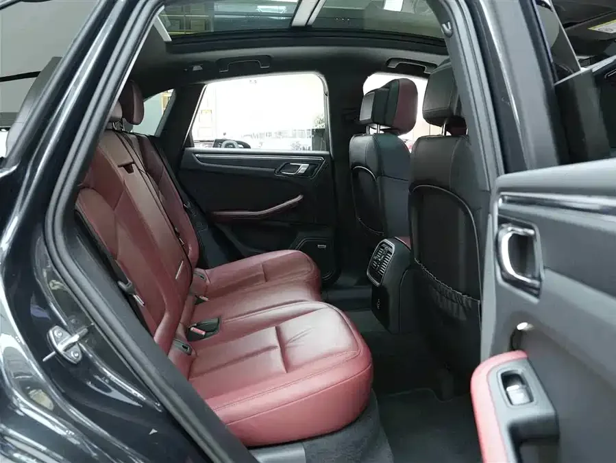 Porsche Macan Macan 2024 Macan 2.0T 2024 — миниатюра 4