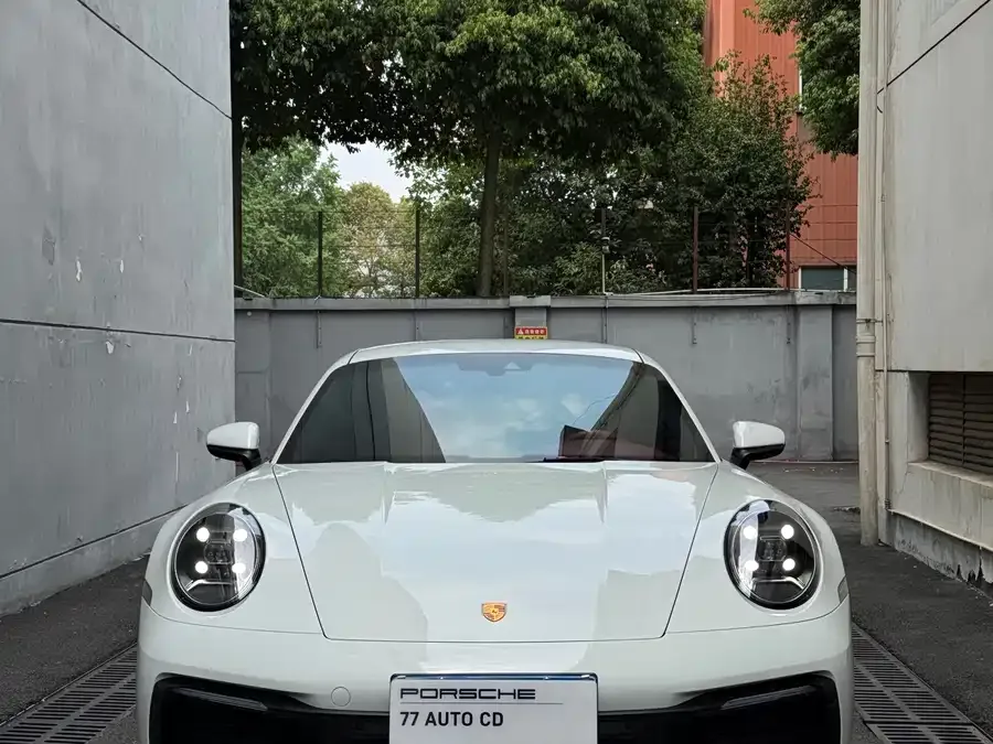 Porsche 911 2022 Carrera 3.0T 2022 — миниатюра 2