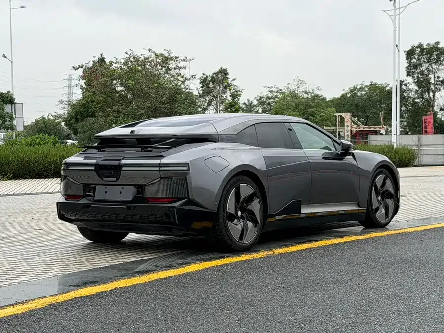 HiPhi Z HiPhi Z 2023 City Edition Four-Seater 2022 — миниатюра 4