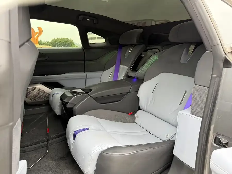 HiPhi Z HiPhi Z 2023 City Edition Four-Seater 2022 — миниатюра 5