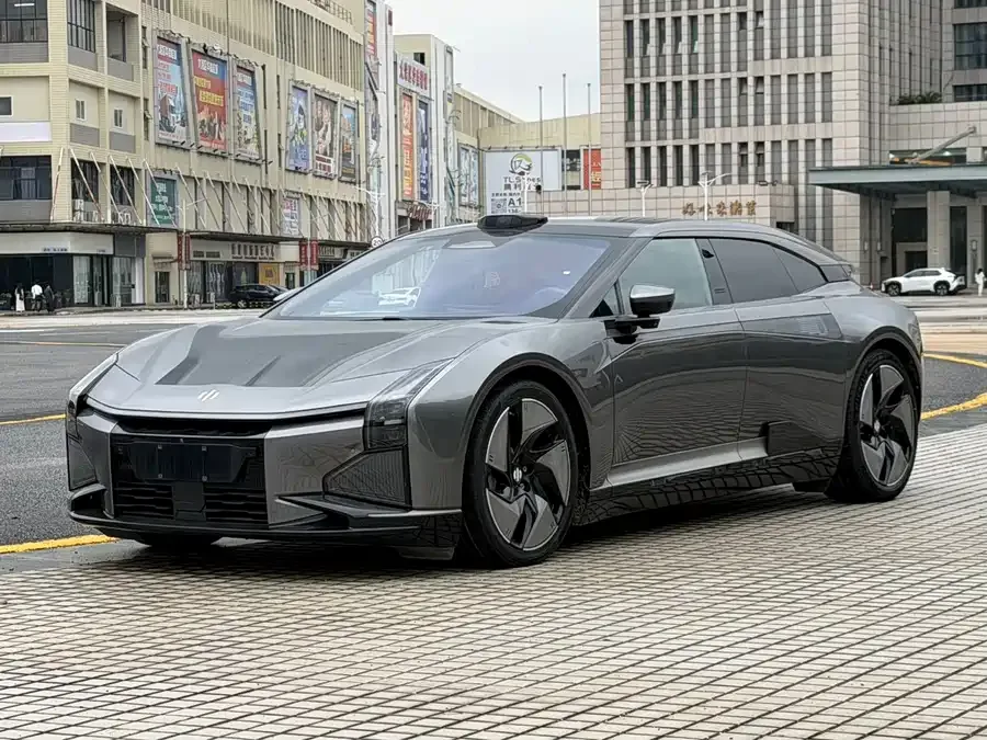 HiPhi Z 2022