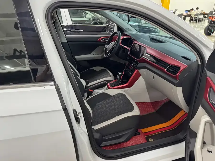 Volkswagen Tukai (T-Cross) Tukai 2023 280TSI DSG Comfort Edition 2023 — миниатюра 4