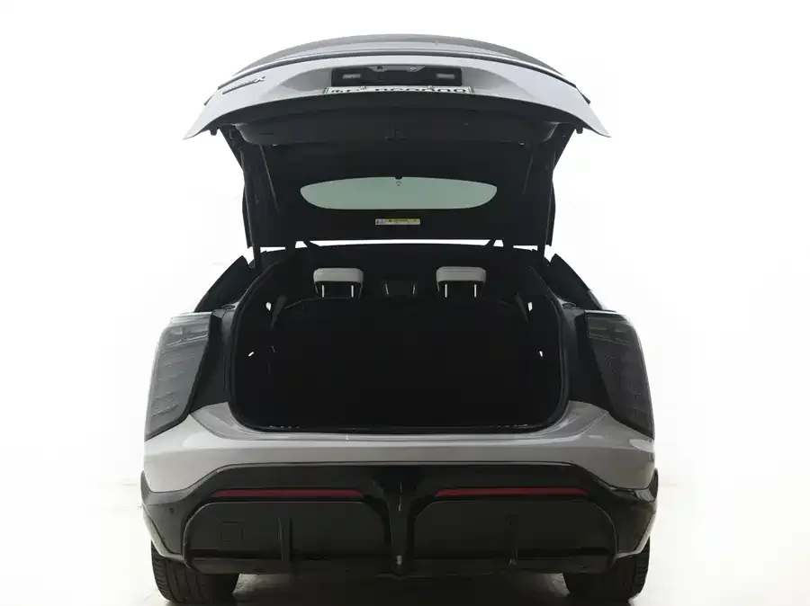 HiPhi X HiPhi X 2021 flagship version 6-seater 2022 — миниатюра 2