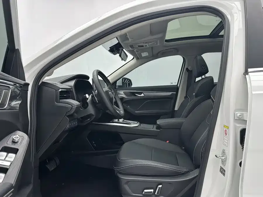 Haval First Love (Jolion) Haval First Love 2021 1.5T Automatic Junior Edition 2022 — миниатюра 2