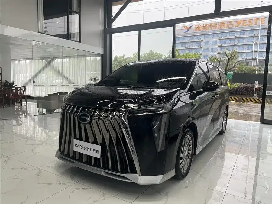 GAC Trumpchi M8 Trumpchi M8 2023 Grandmaster Series Dual Engine Royal Edition 2023 — фото 1, купить с доставкой в Москву