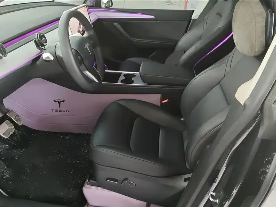 Tesla Model Y Model Y 2024 long-range all-wheel drive version 2024 — миниатюра 3