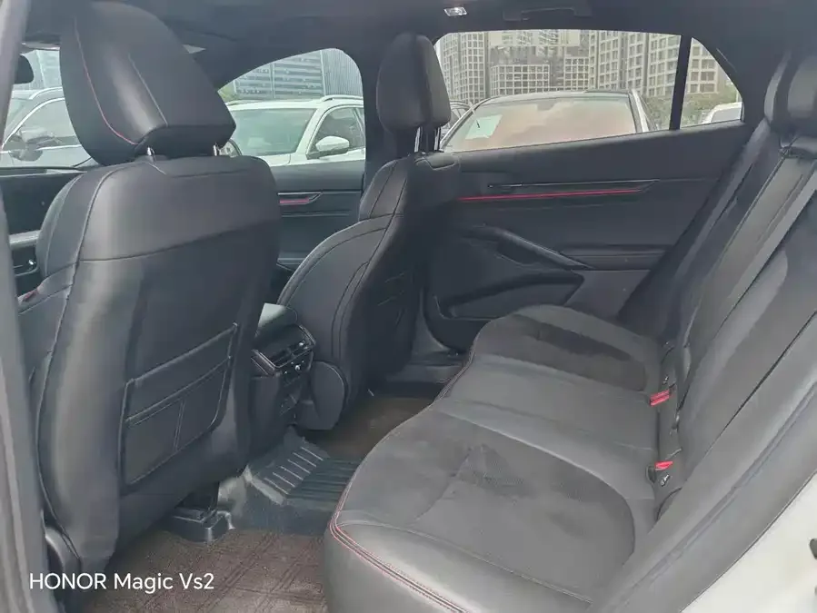 Ford Mondeo 2022 Toyota Mondeo EcoBoost 245 ST-Line 2023 — миниатюра 2