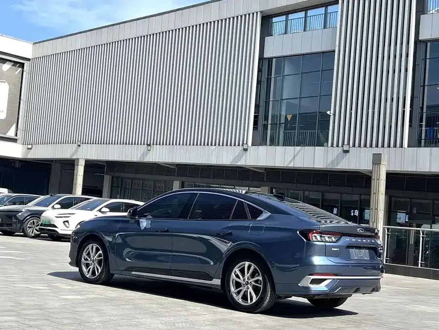 Ford Mondeo Mondeo 2022 facelift EcoBoost 245 luxury model 2022 — миниатюра 5
