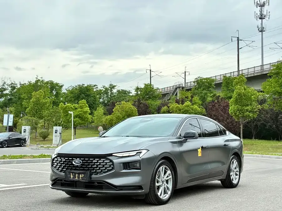 Ford Mondeo Mondeo 2022 facelift EcoBoost 245 luxury model 2022 — фото 1, купить с доставкой в Москву