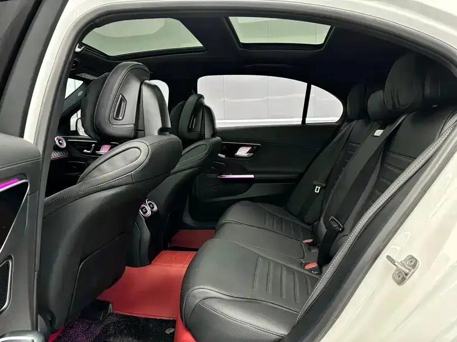 Mercedes-Benz Class C 2026 Mercedes-Benz C-Class C 260 L Sport Edition 2026 — миниатюра 4