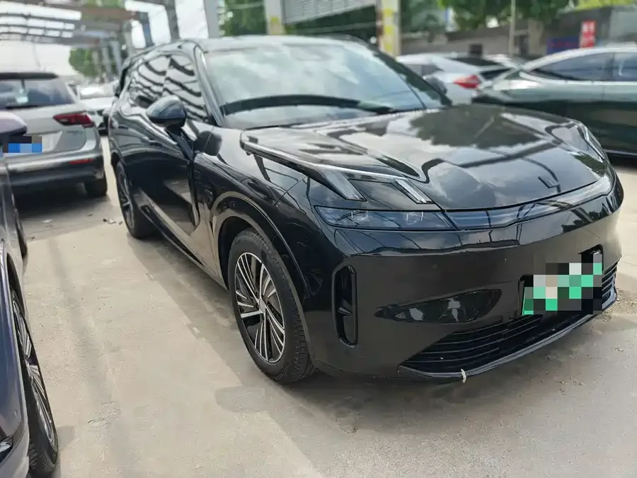 Lynk & Co 08 EM-P Lynk & Co 08 EM-P 2024 Model 120km Long Range Plus 2024 — миниатюра 3
