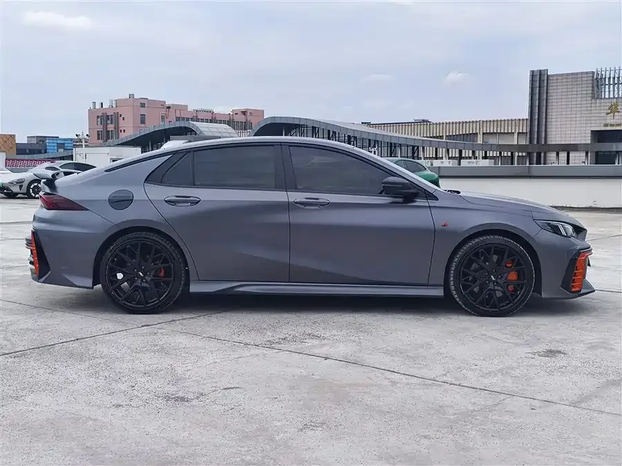 GAC Trumpchi Shadow Leopard Shadow Leopard 2023 400T Automatic R MAX 2023 — миниатюра 2