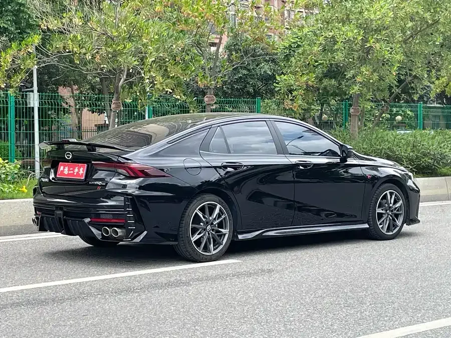 GAC Trumpchi Shadow Leopard Shadow Leopard 2024 270T DCT Shadow Leopard R-Style Edition 2025 — миниатюра 2