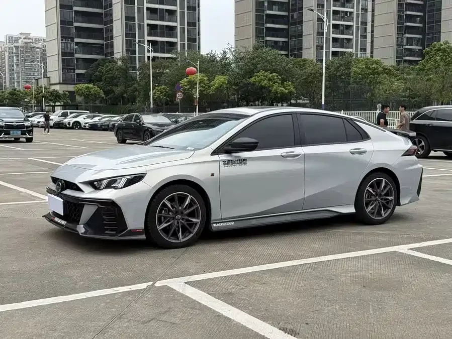 GAC Trumpchi Shadow Leopard Shadow Leopard 2024 270T DCT Shadow Leopard R-Style Edition 2024 — фото 1, купить с доставкой в Москву
