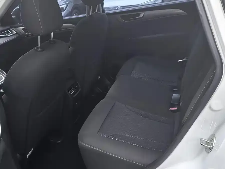 Haval M6 Haval M6 2023 PLUS 1.5T DCT Elite Intelligent Connected Model 2023 — миниатюра 2