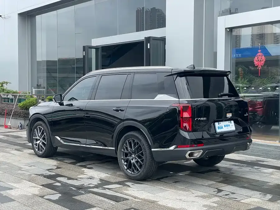 GAC Trumpchi GS8 Trumpchi GS8 2025 Pilot Series 2.0TGDI 2WD Luxury Edition 5 Seaters 2025 — миниатюра 4