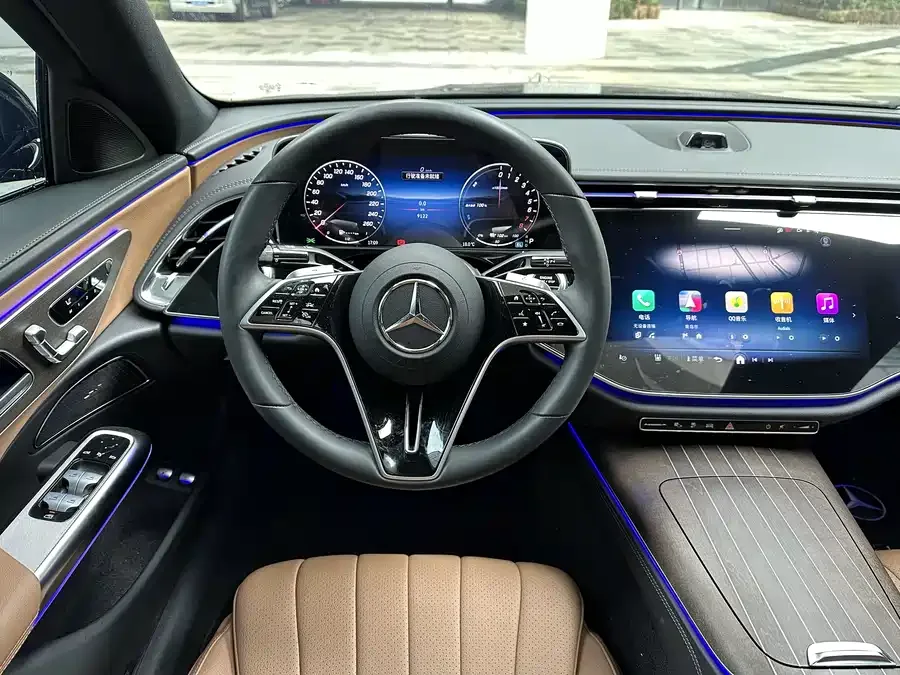 Mercedes-Benz E-class new energy Mercedes-Benz E-Class New Energy 2024 E 350 e L Plug-in Hybrid Sedan 2025 — миниатюра 5