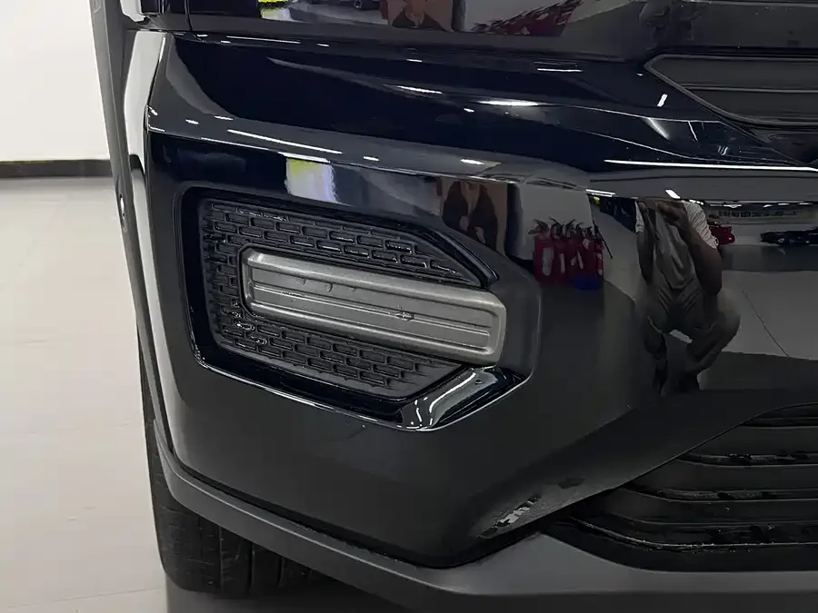 Haval Big Dog PLUS New Energy Haval Big Dog PLUS New Energy 2024 Hi4 102km Trendy Electric Edition Plus 2026 — миниатюра 3