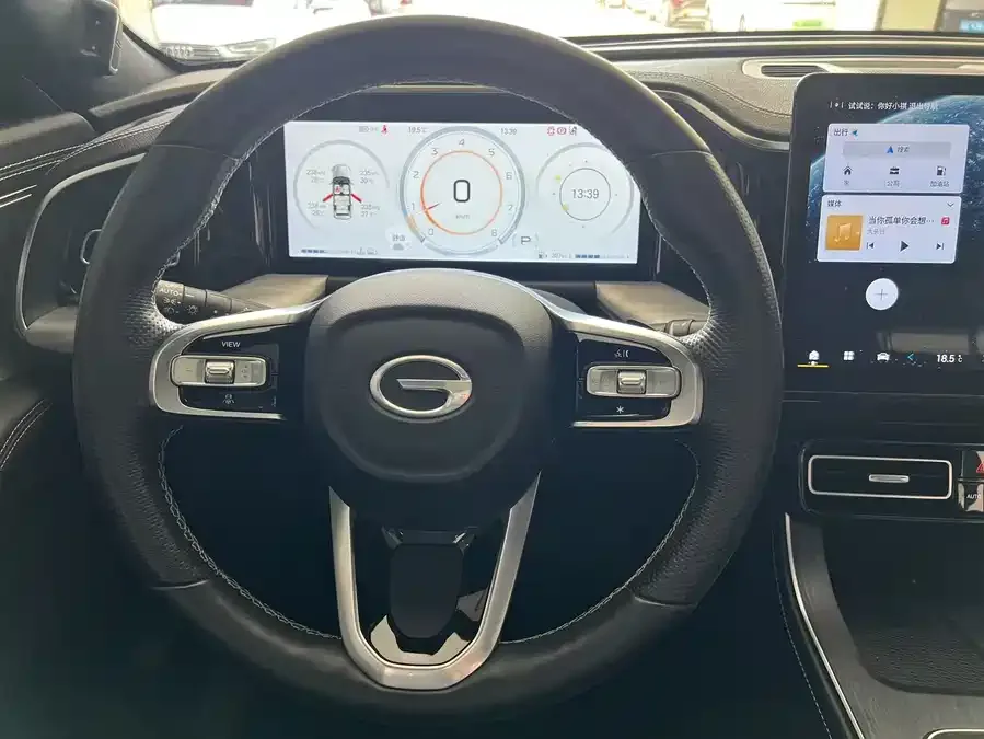 GAC Trumpchi GS8 Trumpchi GS8 2024 Navigator Series 2.0TGDI 2WD Luxury Intelligent Connected Edition 7-Seater 2023 — миниатюра 3