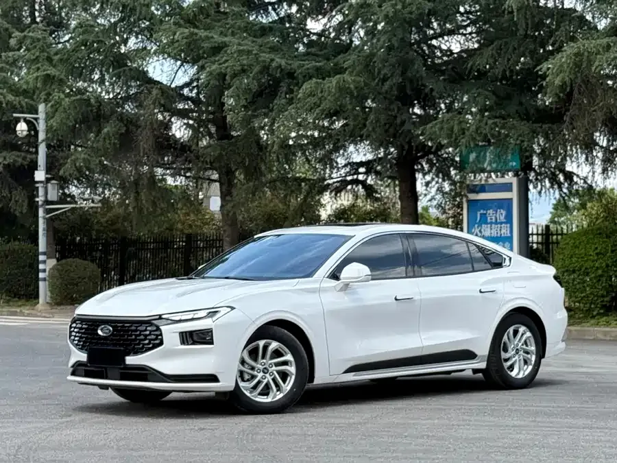 Ford Mondeo 2023 Mondeo EcoBoost 180 Comfort Edition 2024 — фото 1, купить с доставкой в Москву