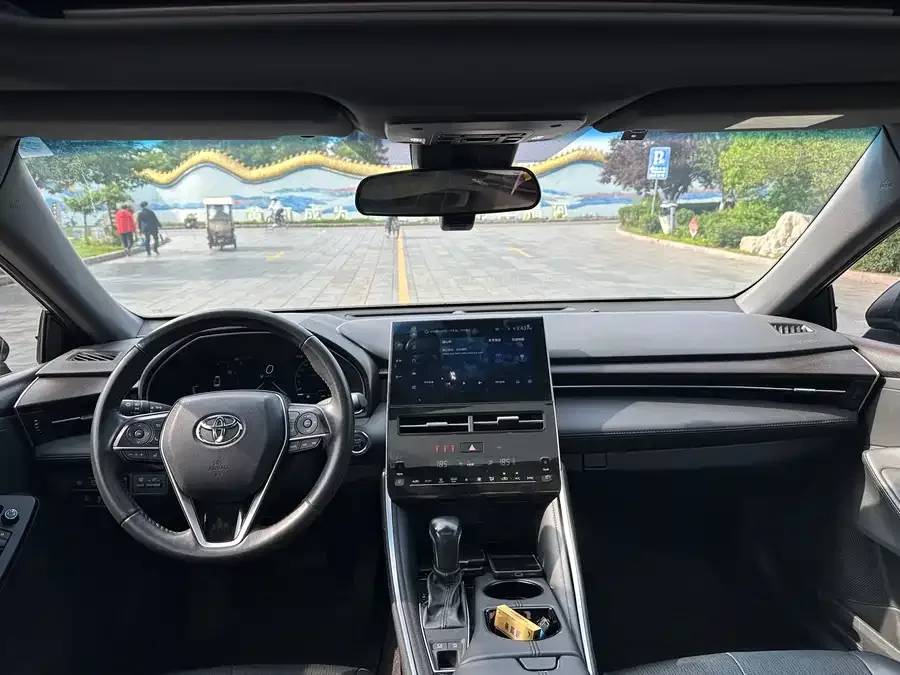 Toyota Avalon 2022 Avalon 2.0L XLE Premium Edition 2022 — миниатюра 3