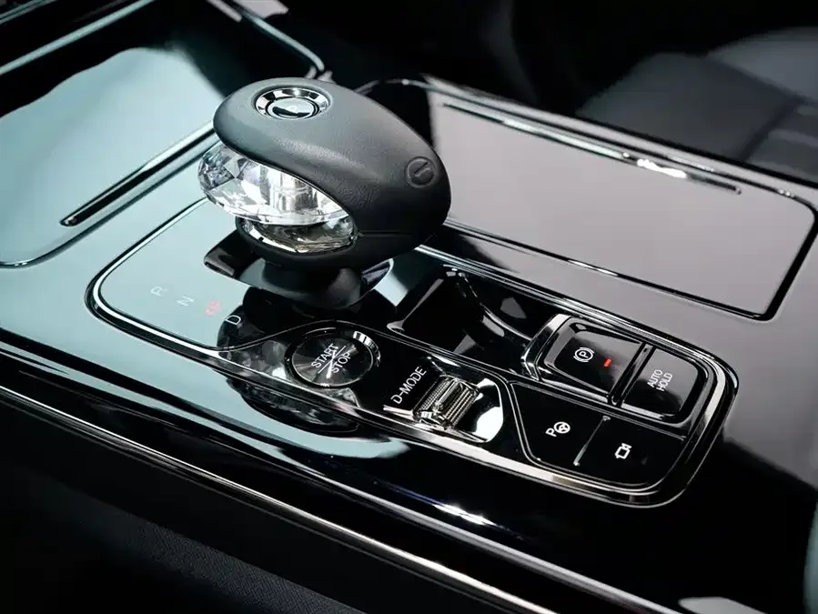 GAC Trumpchi M8 Trumpchi M8 2024 Grandmaster Series 400T Pioneer Edition 2024 — миниатюра 5