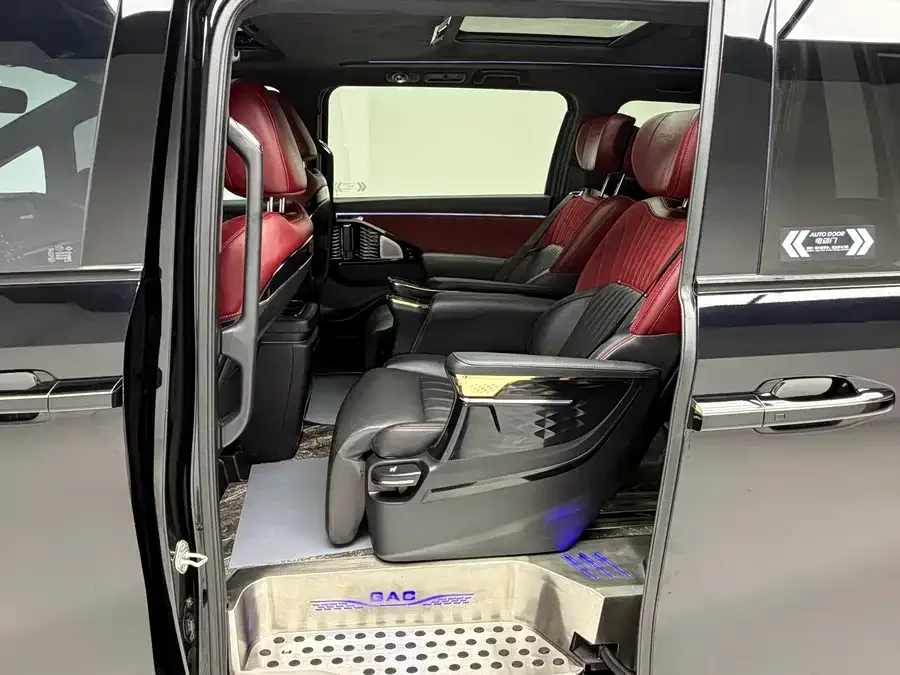 GAC Trumpchi M8 Trumpchi M8 2023 Grandmaster Series 400T Supreme Edition 2023 — миниатюра 4