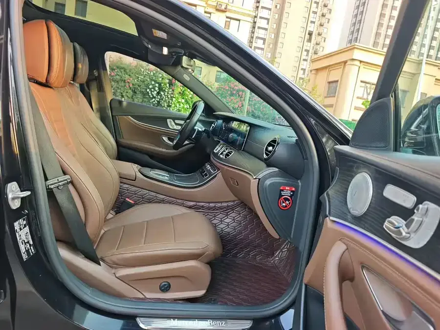 Mercedes-Benz E-class new energy Mercedes-Benz E-Class New Energy 2023 E 350 e L Plug-in Hybrid Sports Sedan 2023 — миниатюра 4