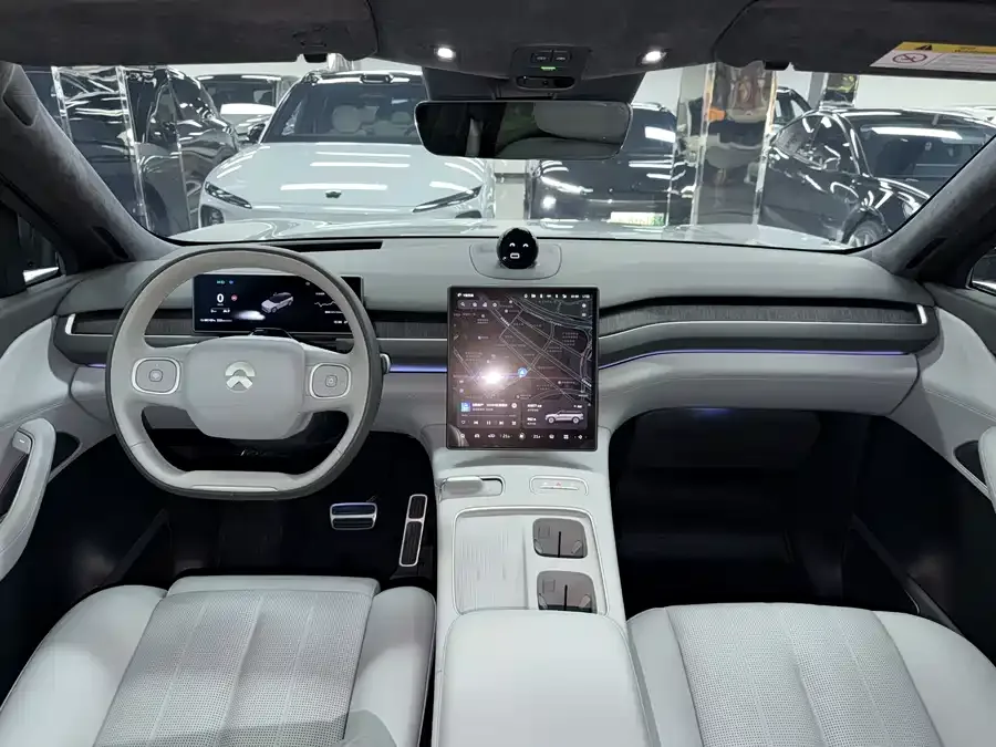 NIO ES8 NIO ES8 2023 75kWh Executive Edition 2023 — миниатюра 4