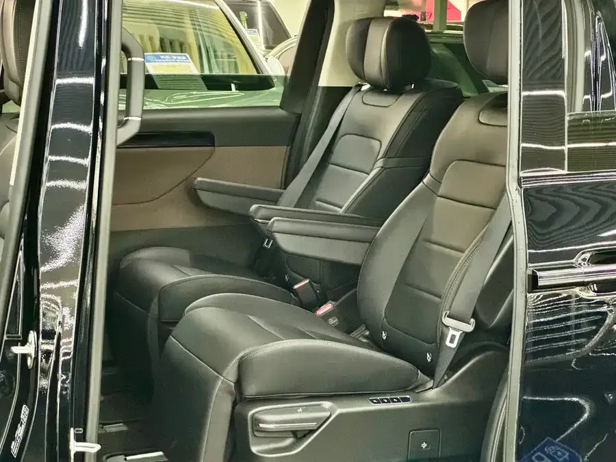 GAC Trumpchi E8 Trumpchi E8 2024 Honor Series 2.0L Honor Edition 2025 — миниатюра 5