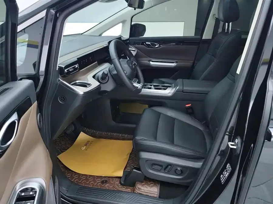 GAC Trumpchi E8 Trumpchi E8 2024 Honor Series 2.0L Honor Edition 2024 — миниатюра 3