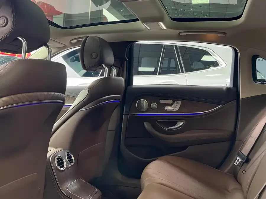 Mercedes-Benz E-Class Mercedes-Benz E-Class 2022 E 300 L Luxury Edition 2022 — миниатюра 3