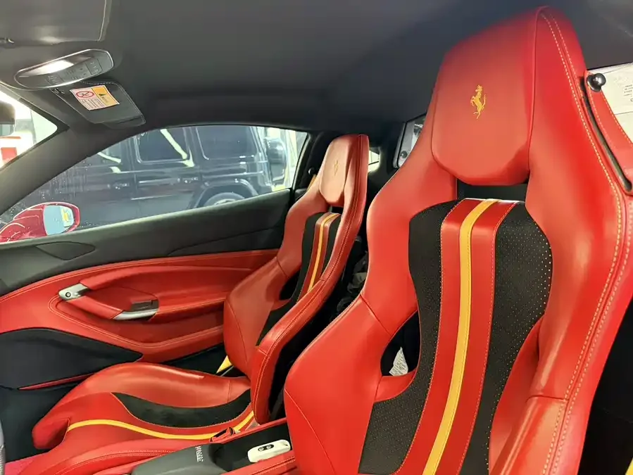 Ferrari F8 Ferrari F8 2019 Tributo 3.9T V8 2023 — миниатюра 2