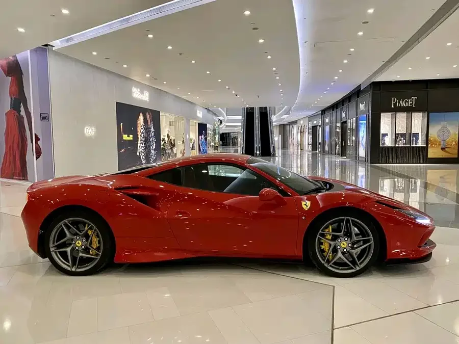 Ferrari F8 Ferrari F8 2019 Tributo 3.9T V8 2023 — миниатюра 2