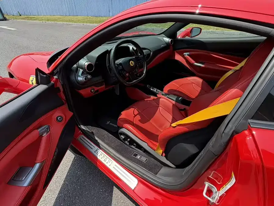 Ferrari F8 Ferrari F8 2019 Tributo 3.9T V8 2023 — миниатюра 3