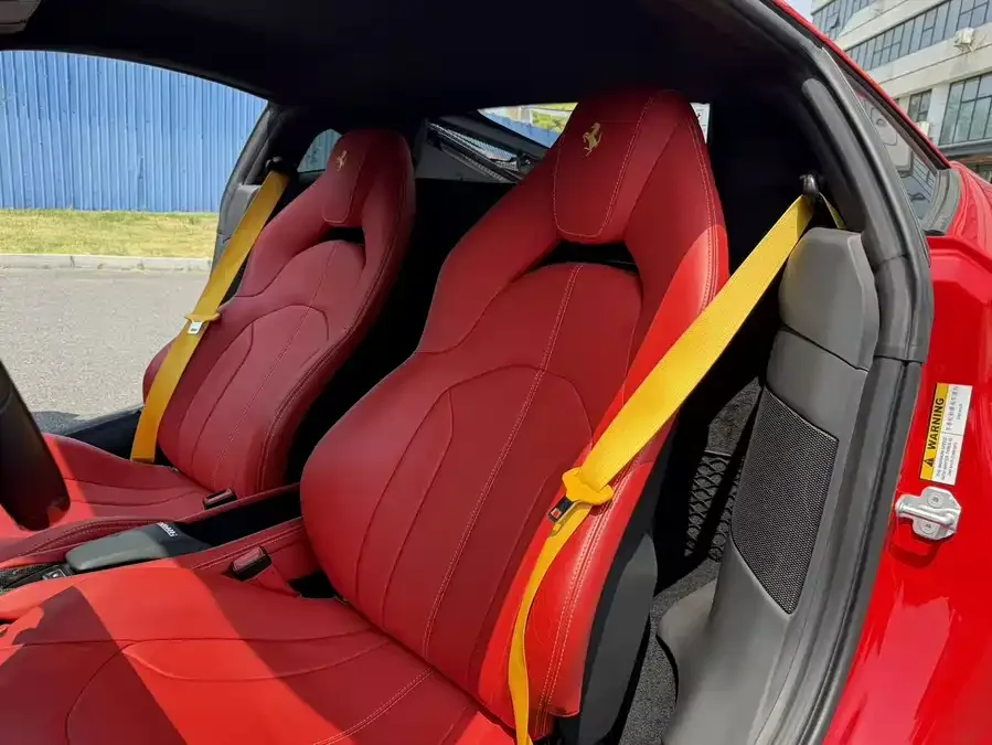 Ferrari F8 Ferrari F8 2019 Tributo 3.9T V8 2023 — миниатюра 4