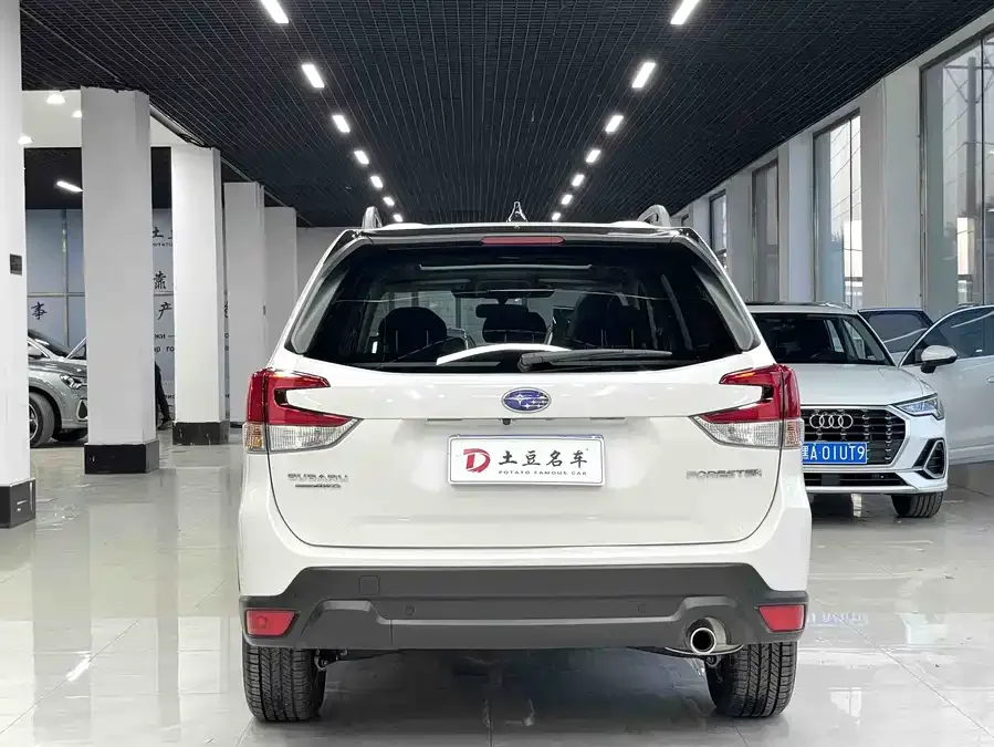 Subaru Forester Forester 2024 2.0i AWD Luxury Edition EyeSight 2023 — миниатюра 2
